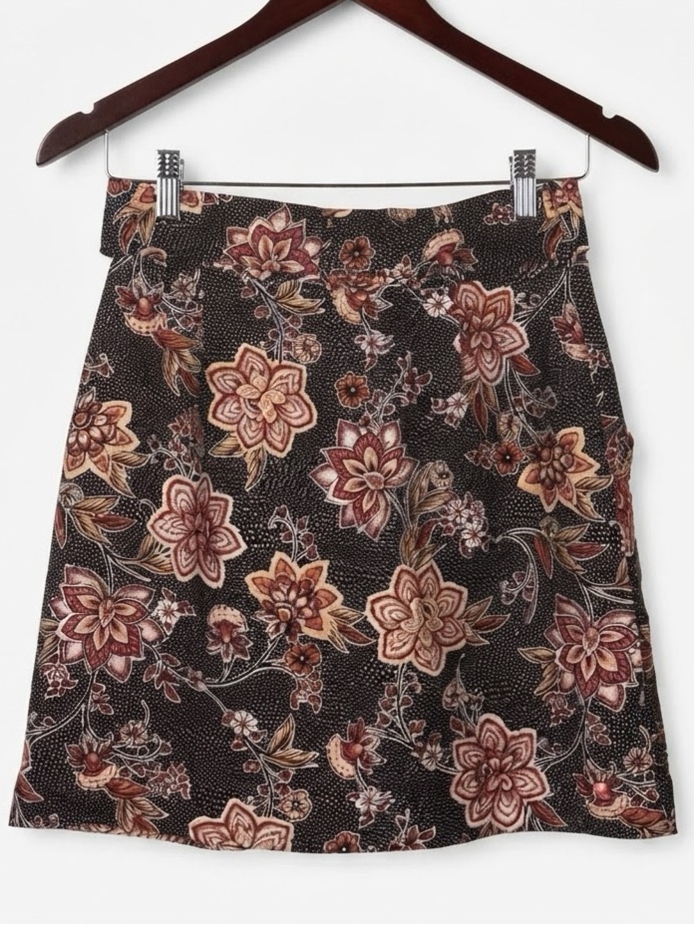 MINKPINK Mehdya Floral Mini Skirt - Picture 3 of 8